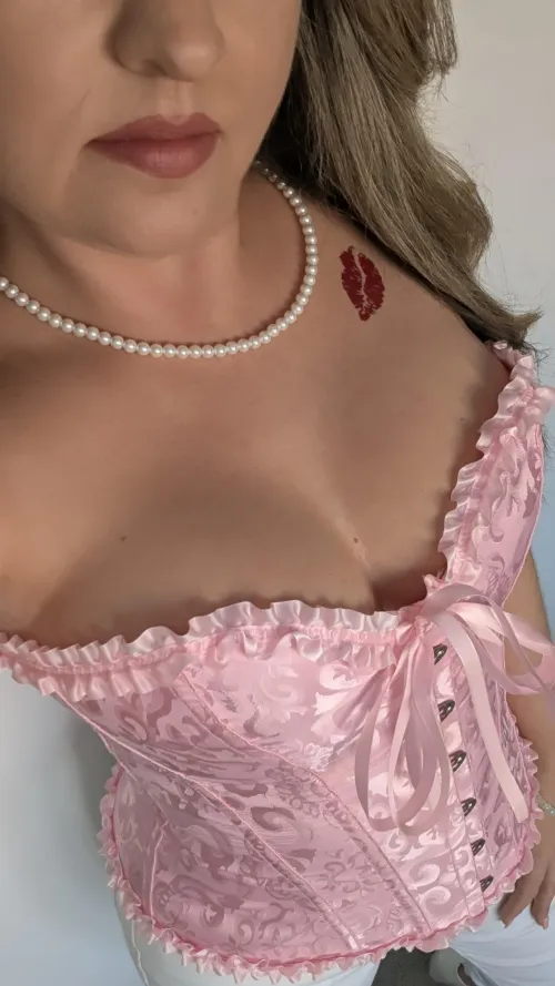 Whats your thoughts on my cleavage ?