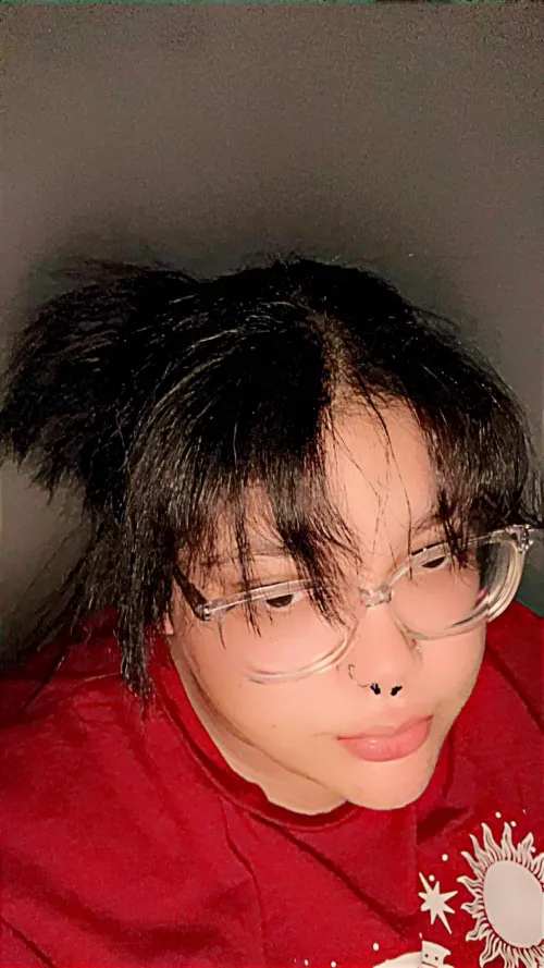 Why are subs so shy ? DMs open 🫶🏽