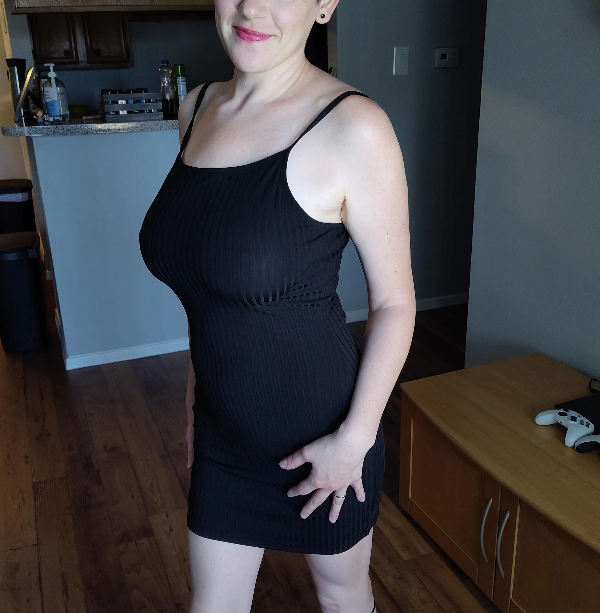 41 35 [M/F4M] Ft Worth- Looking for potential play partner for wife