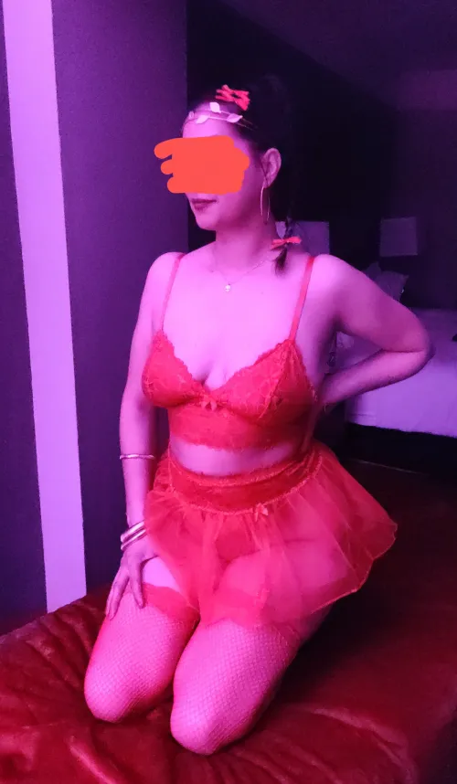 41/41 Latin mixed couple looking for spicy fun(MF4MF,F)