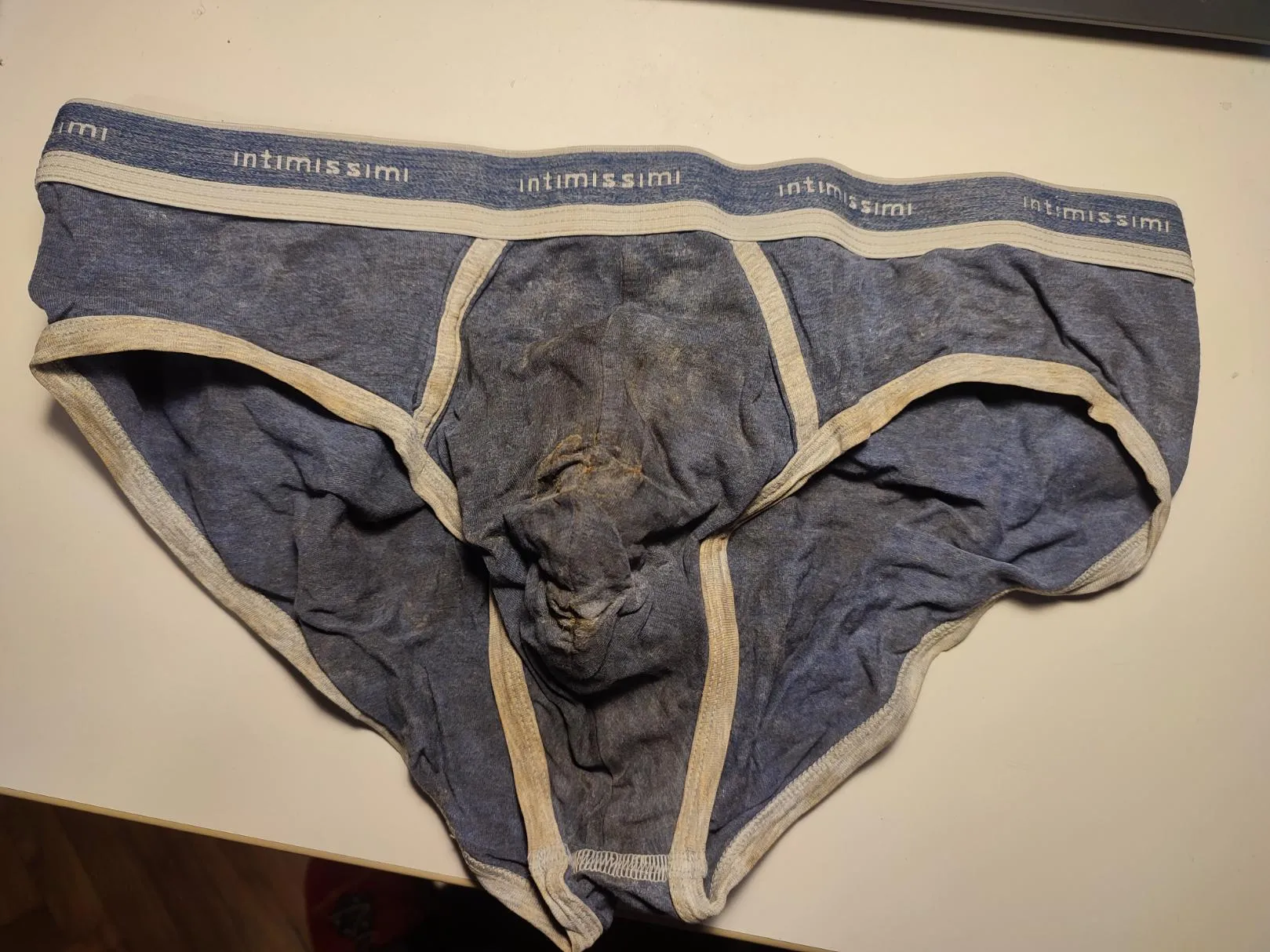 A picture can't tell you how good it smells (and feels) in person