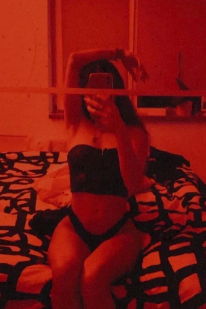 Admire my body babe 🤩