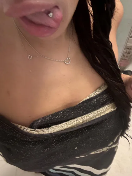 Clean body and dirty mind, just how I like