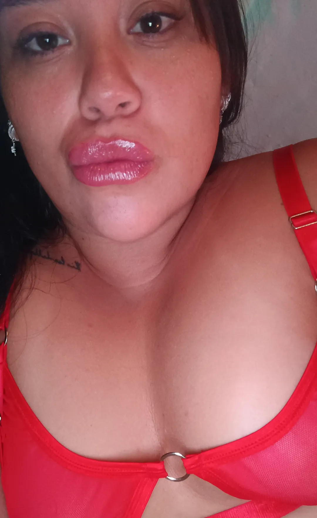 Do you want a shiny kiss?