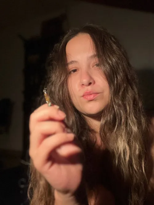 do you want to have fun with this high girl?