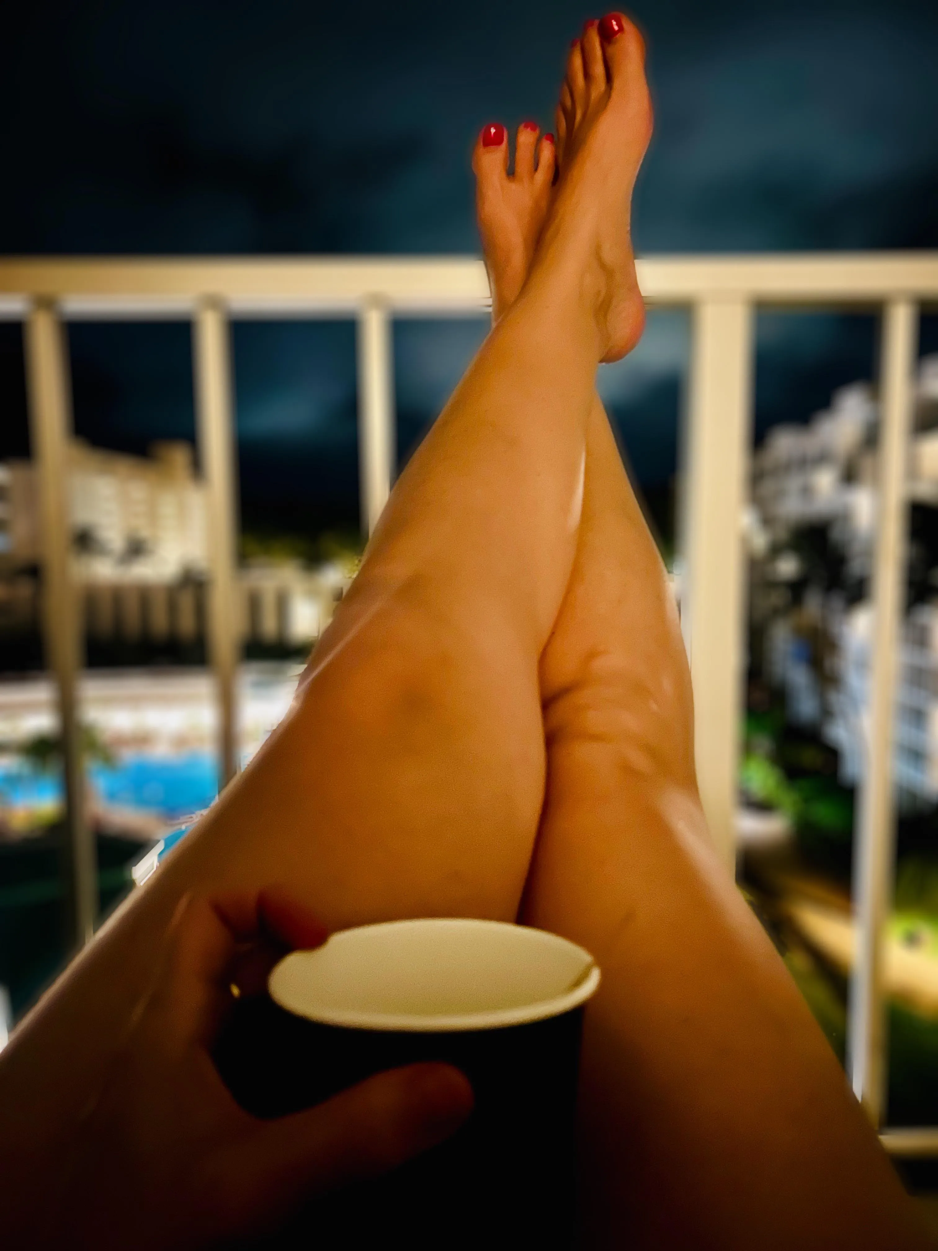 Flights over. It’s a vodka soda in a paper coffee cup night. ✈️