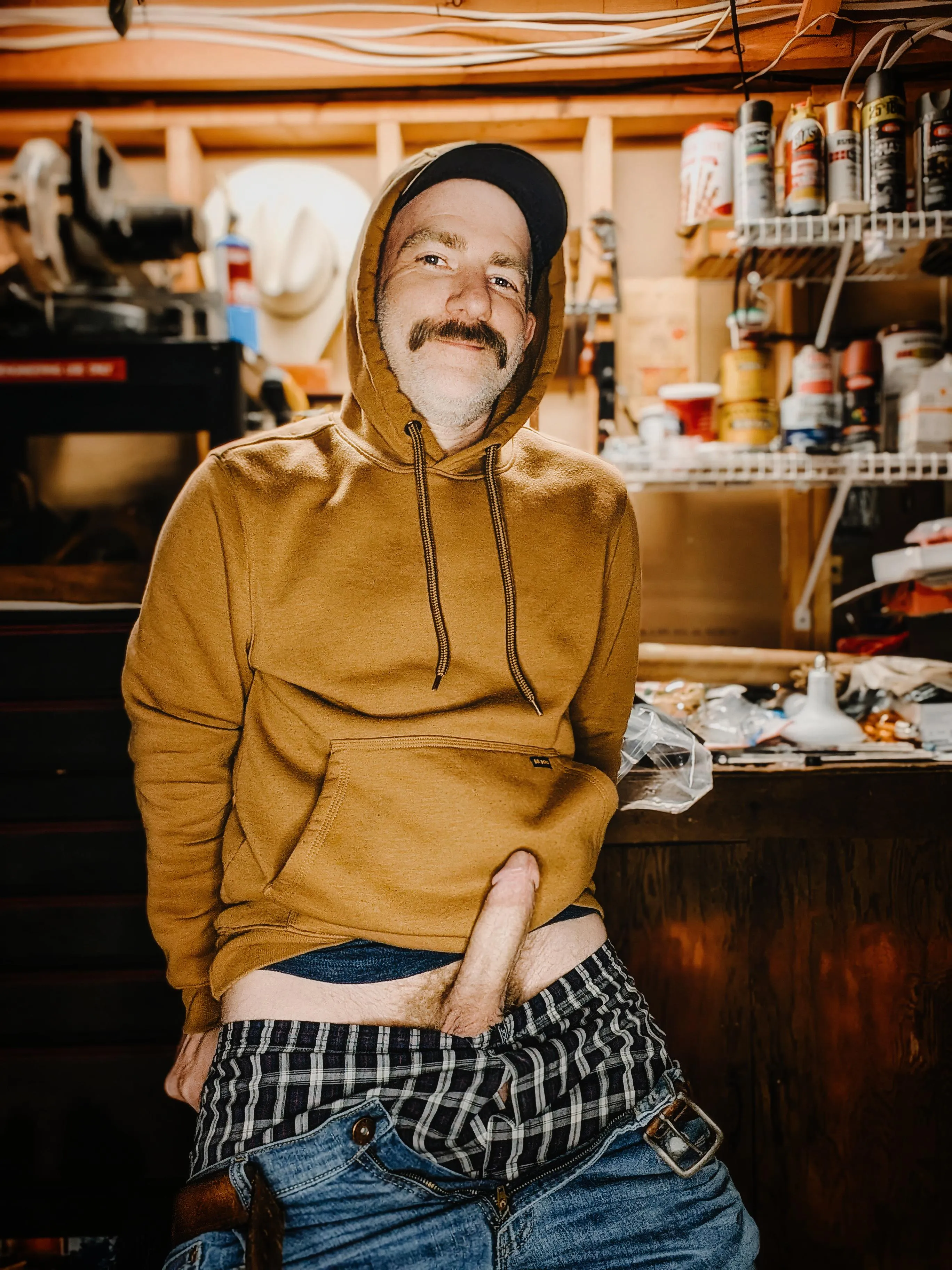 I get horny at night in the shop