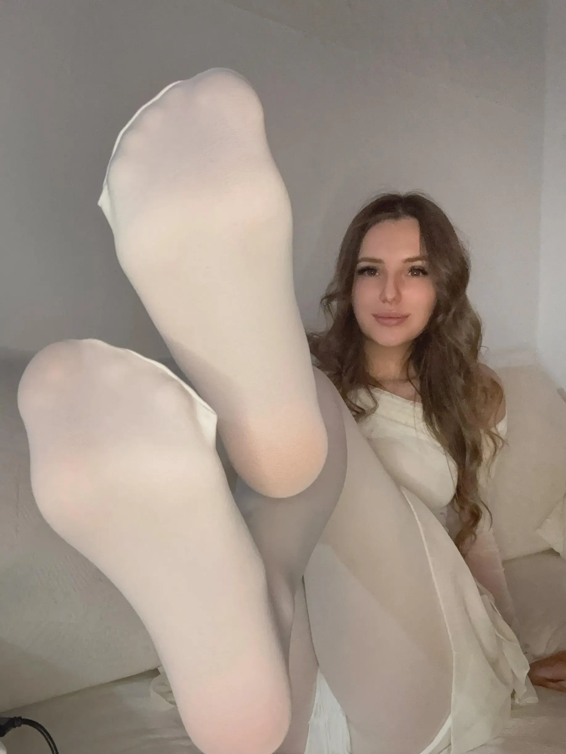 i need a brave man to lick me through my pantyhose