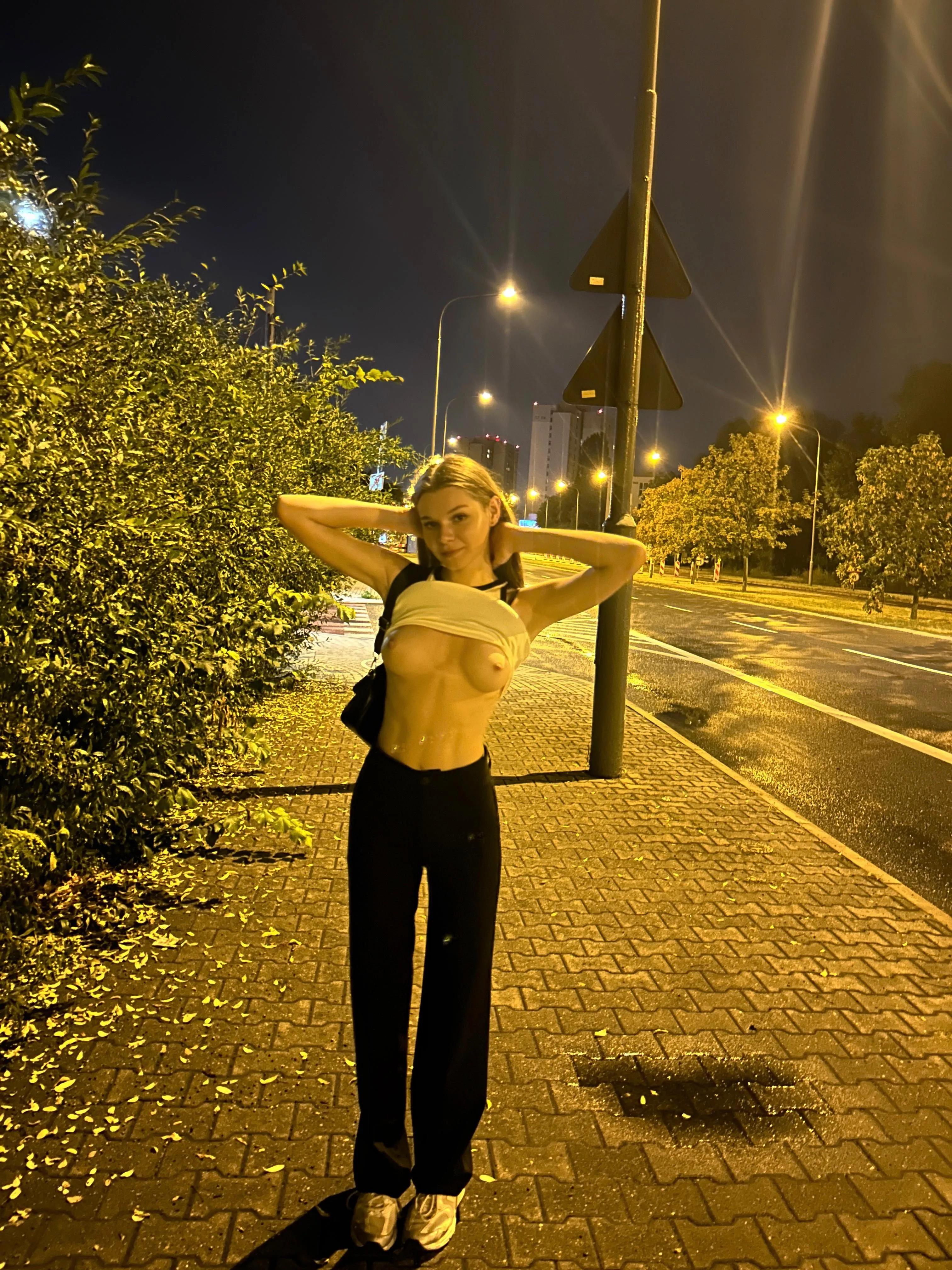 I'm the best thing you can find on the streets at night