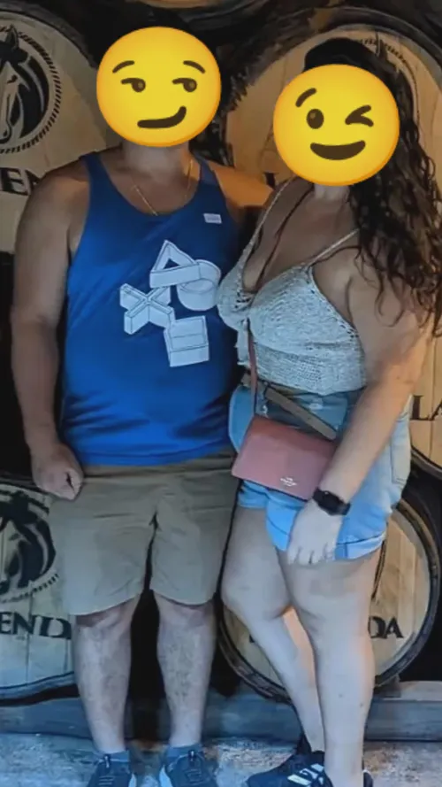 [MF4F] 37M/30F Nerdy couple looking for a girl to join us