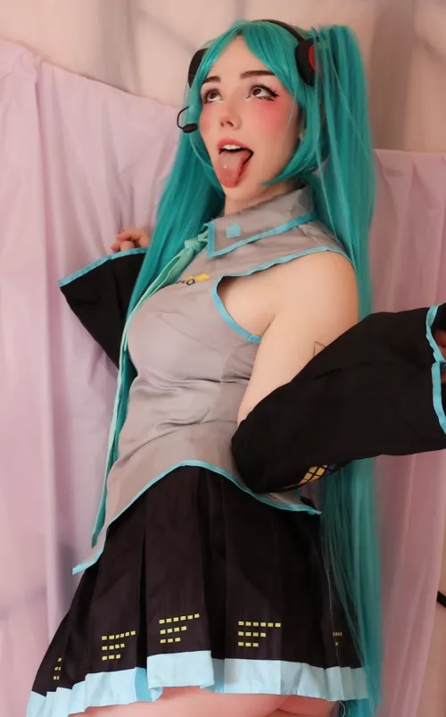 Miku Ahegao :3 x