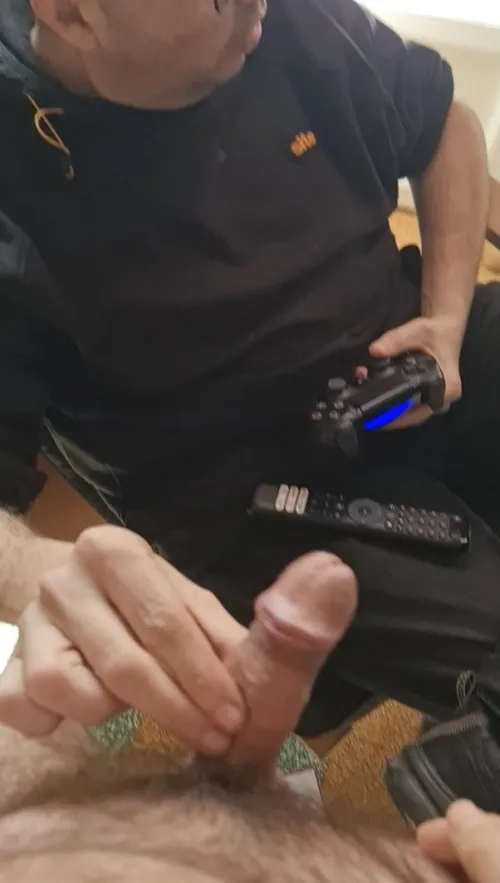 Need my gay sexfriend gamer...(64)(48)