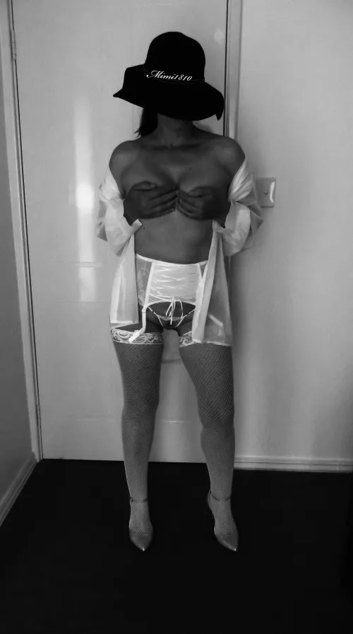 Through mesh we see, through mesh we dare, A modern armor, light as air.