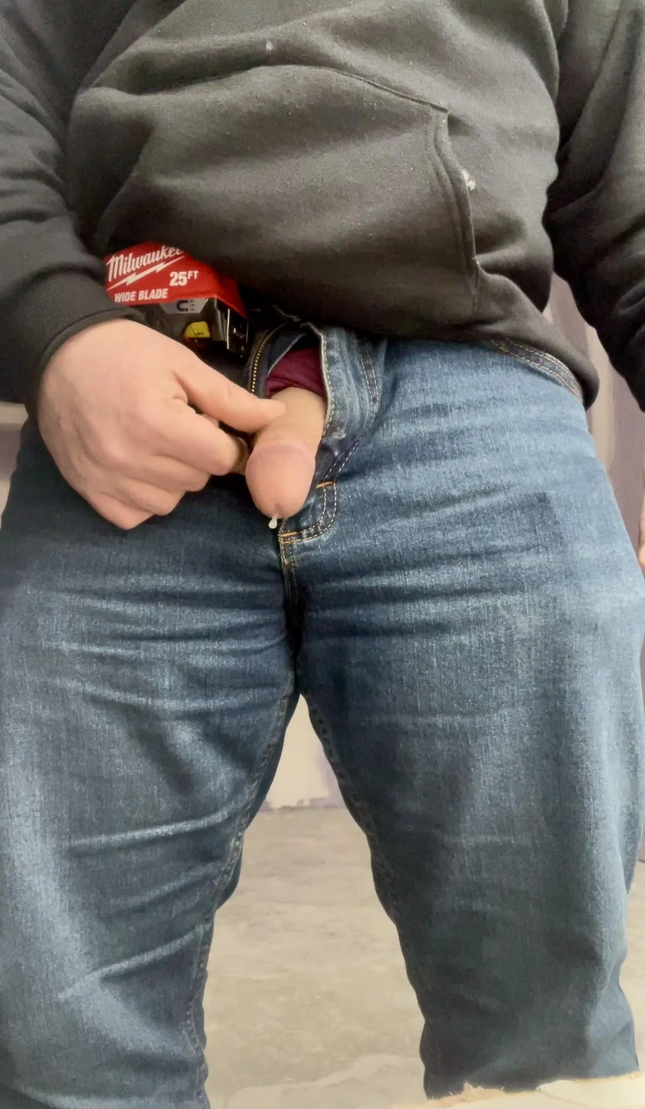 Watching all these tradesman working  got me dripping Bear seed as I walk the job site. Wanna walk with me?