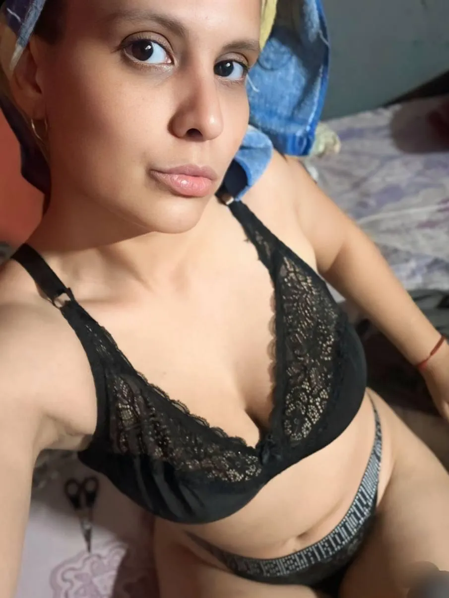 you are attracted to the color black