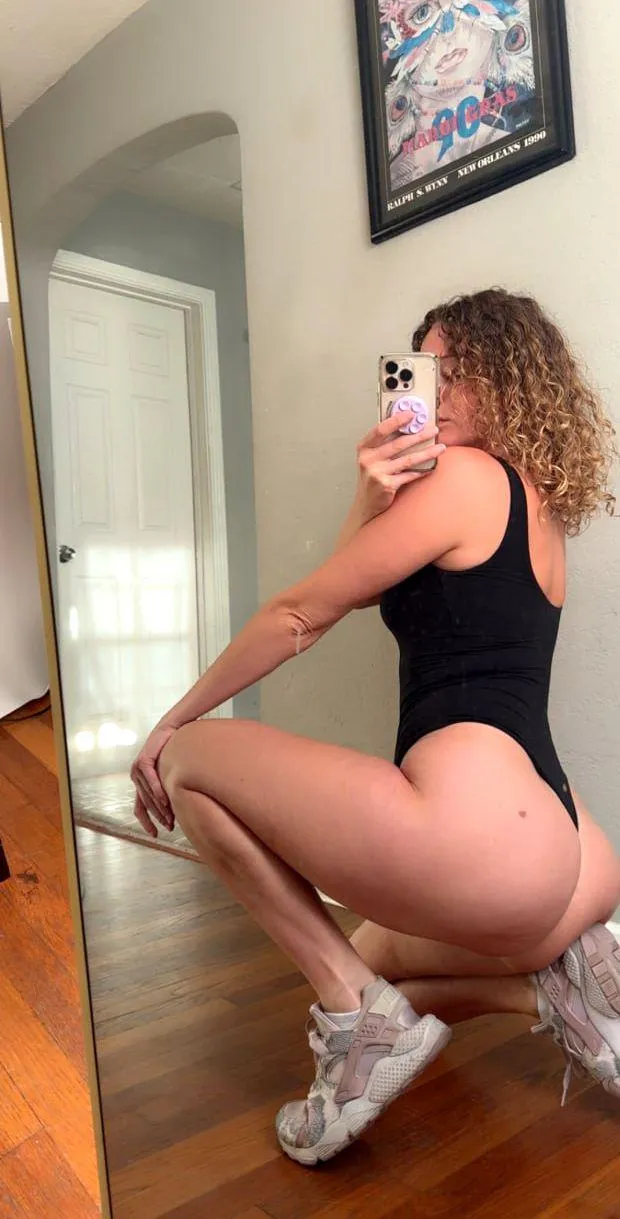 21 F4M - i'm off to find someone else if u dont come over soon..