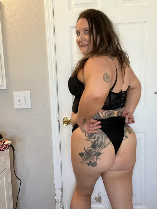 [44] Curvy Mom I’m new here