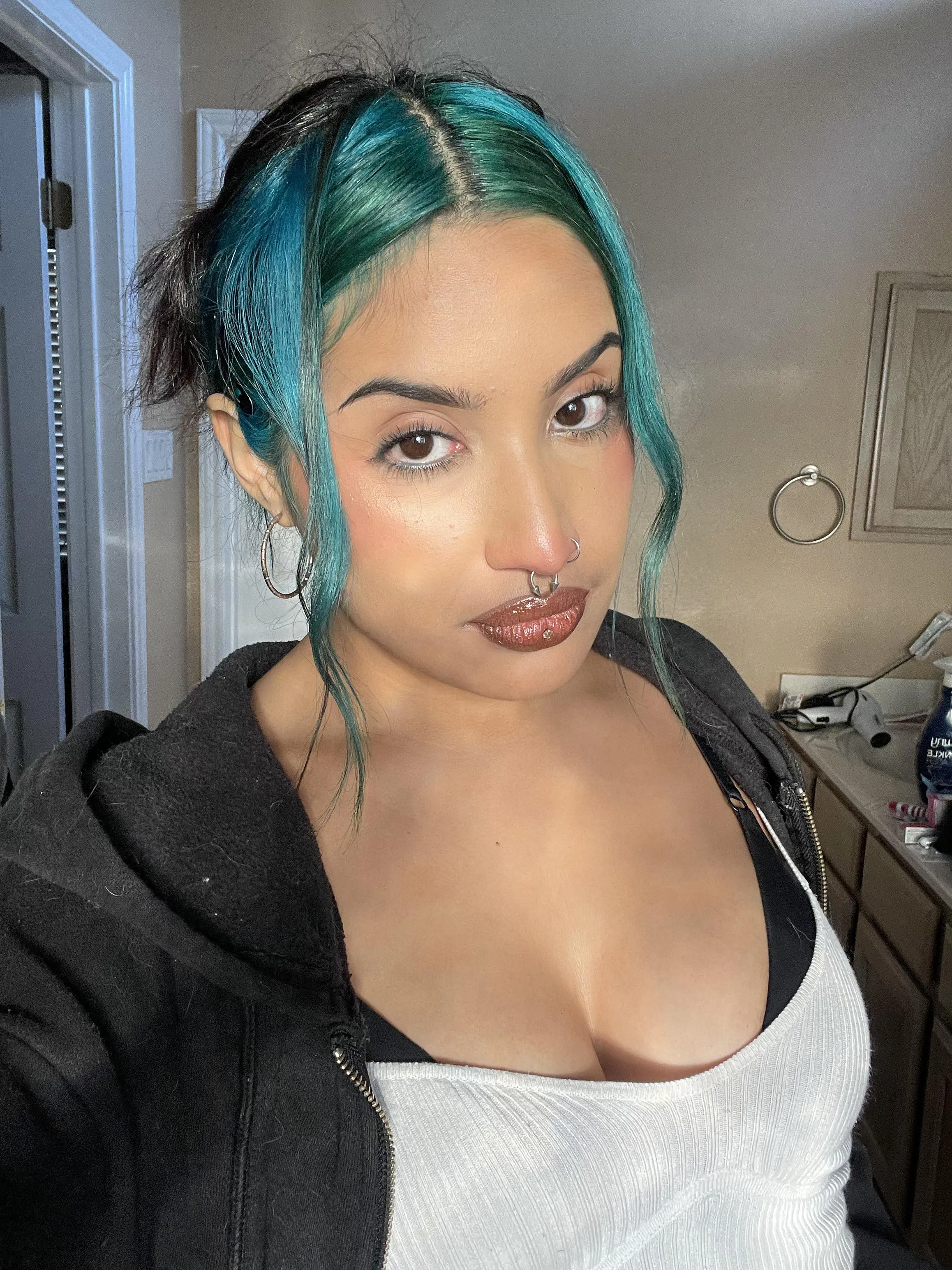 [B4D] let’s take care of each other 😍💕