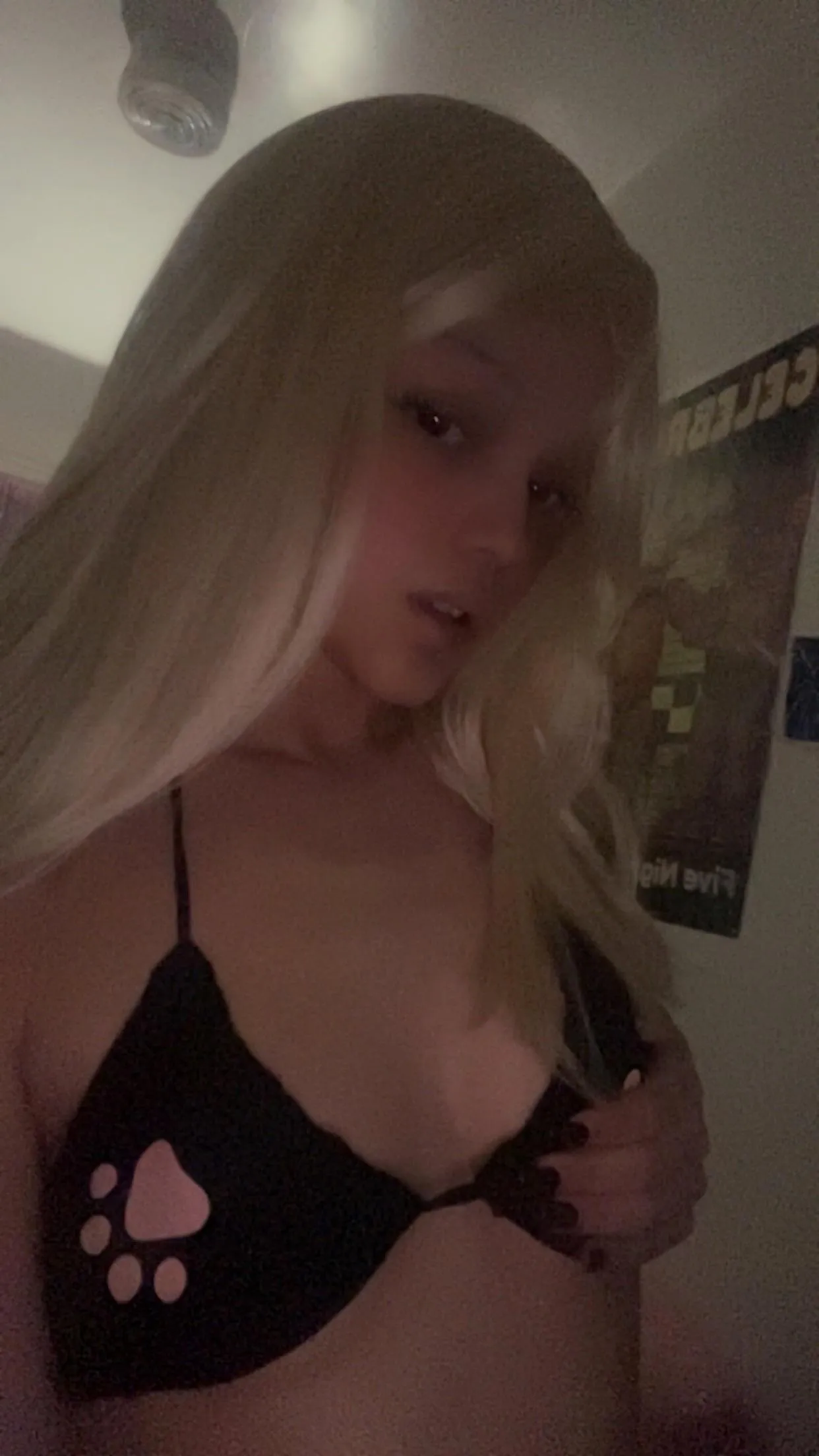 [b4d] wake me up to some real daddy’s 🤑