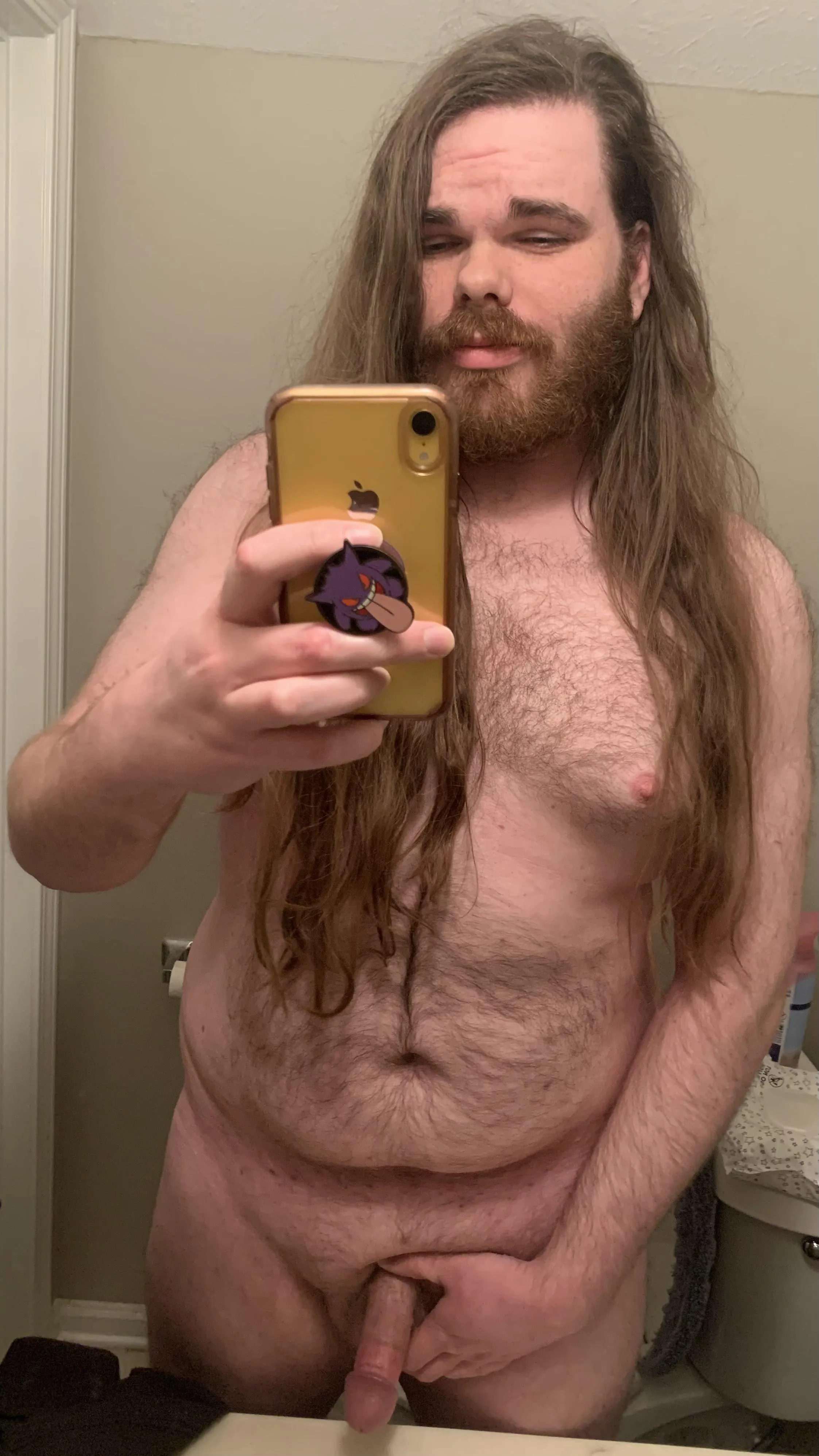 Bi & I love being naked 😈