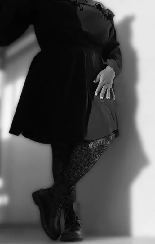 🖤 Black - Modest & Arrogant at the same time 🖤