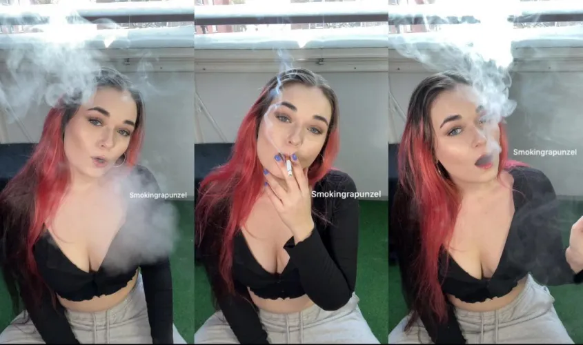 How dating a heavy smoker girl affected my smoking? Storytime available on my OF (no ppv)🩵