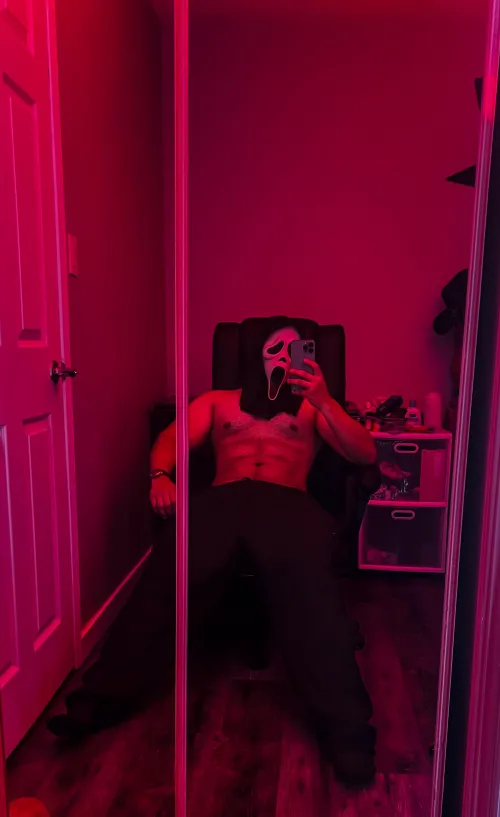 Need a sissy to treat me right