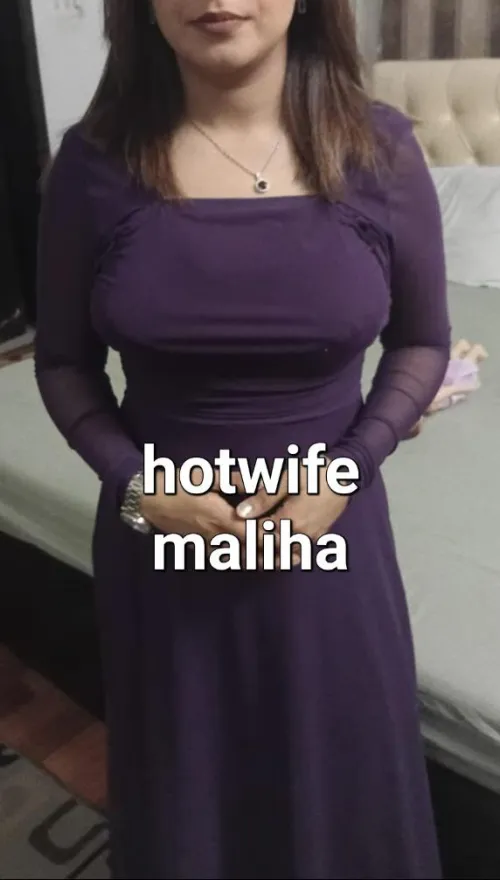 Sexy Pakistani wife