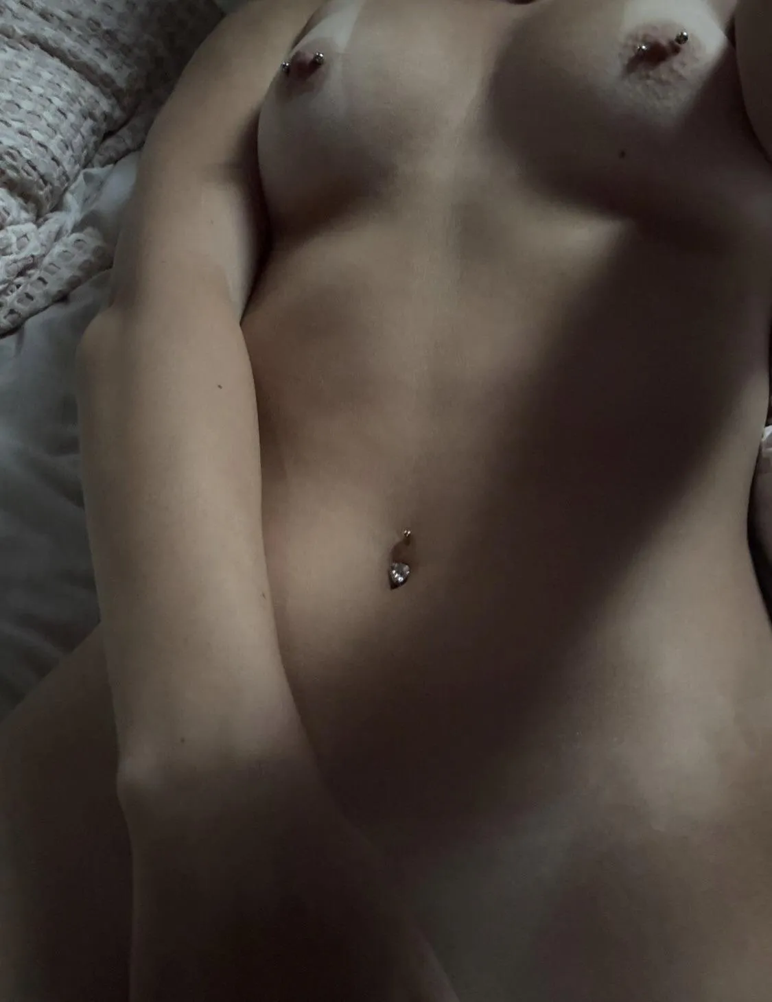 Showing this to you to start your week hard.