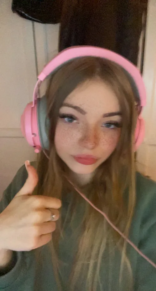 someone take me out my lonely gaming phase tn??