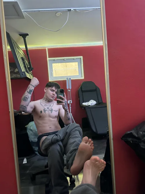 ur fav twink 😋😁