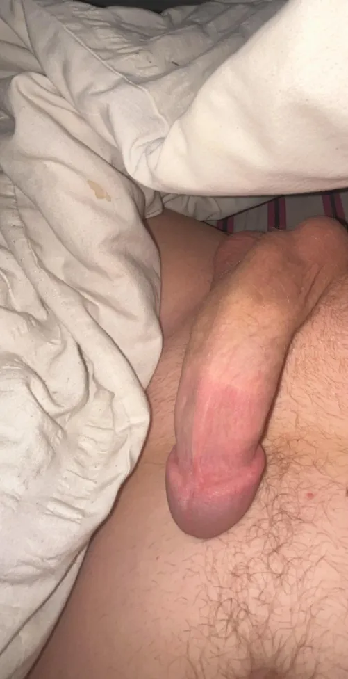 who wants to make me cum 💦