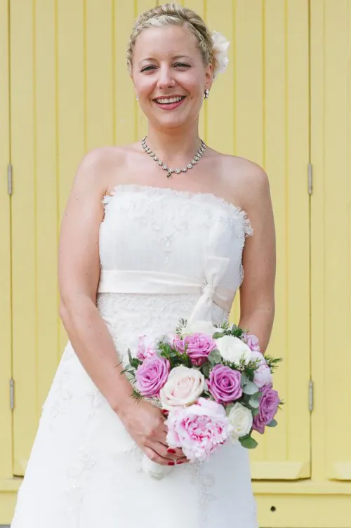 WWYD to Leonie on her wedding day?