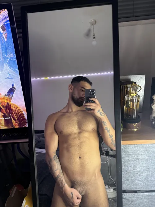 Can I be your roommate?