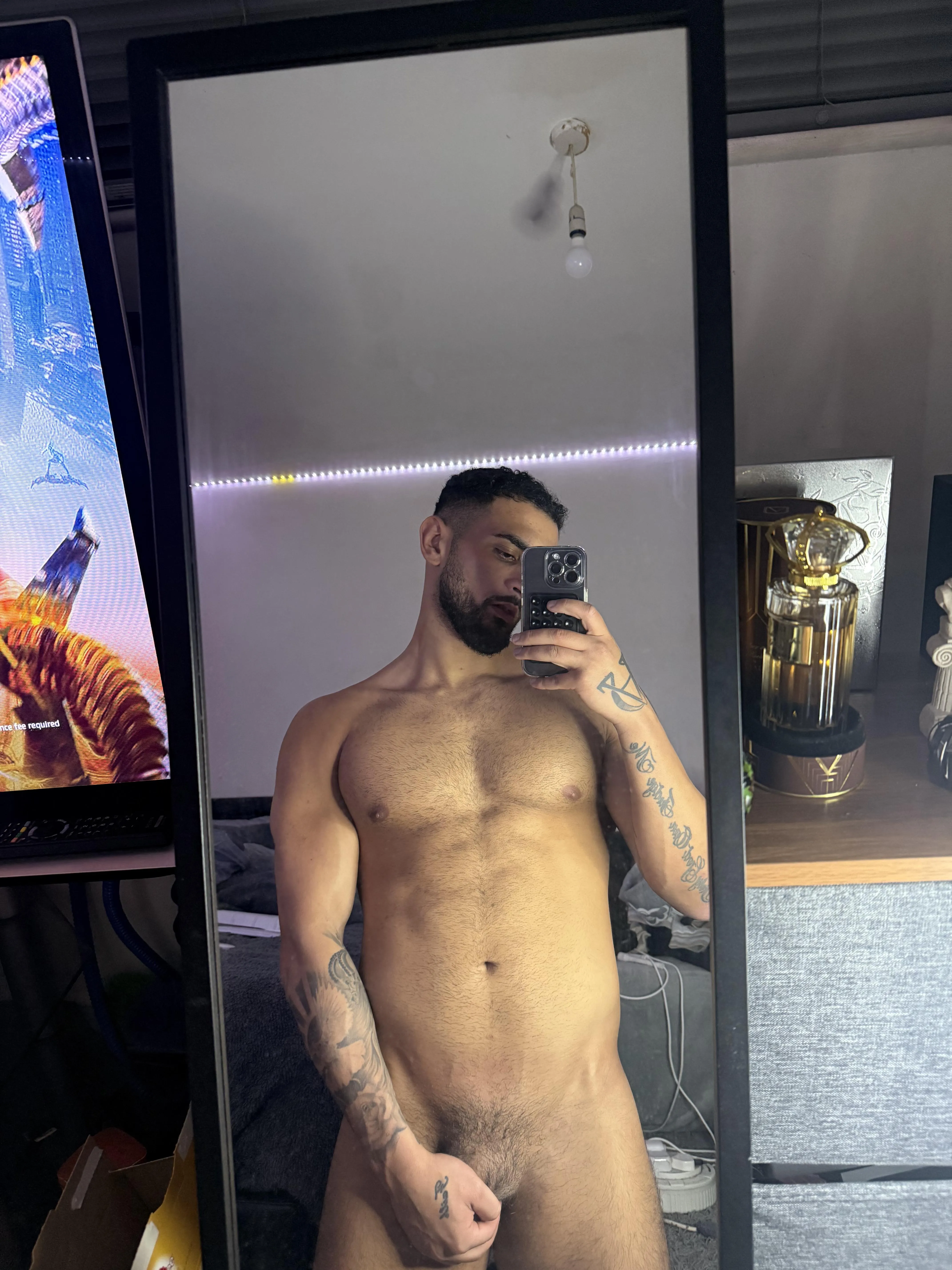 Can I be your roommate?