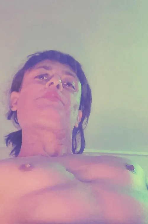 Cold Mornings means Hard Nipples