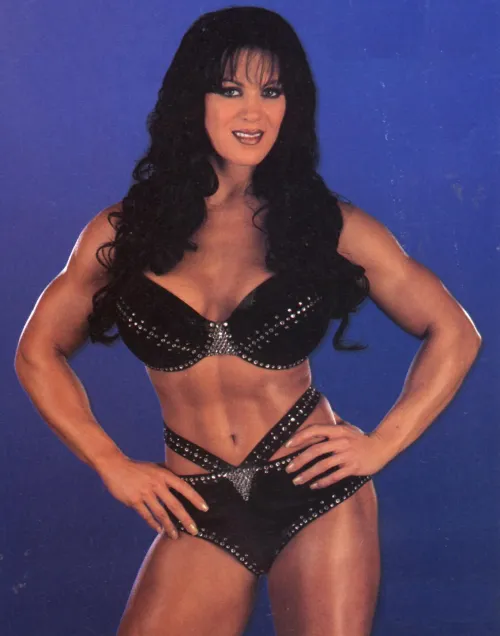 How would you rate this look for muscularity?