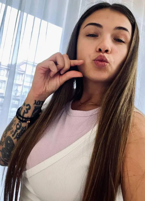 That thing less than 4 inches deserves to be humiliated by me