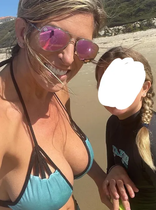 Who wants to see me breastfeed again?