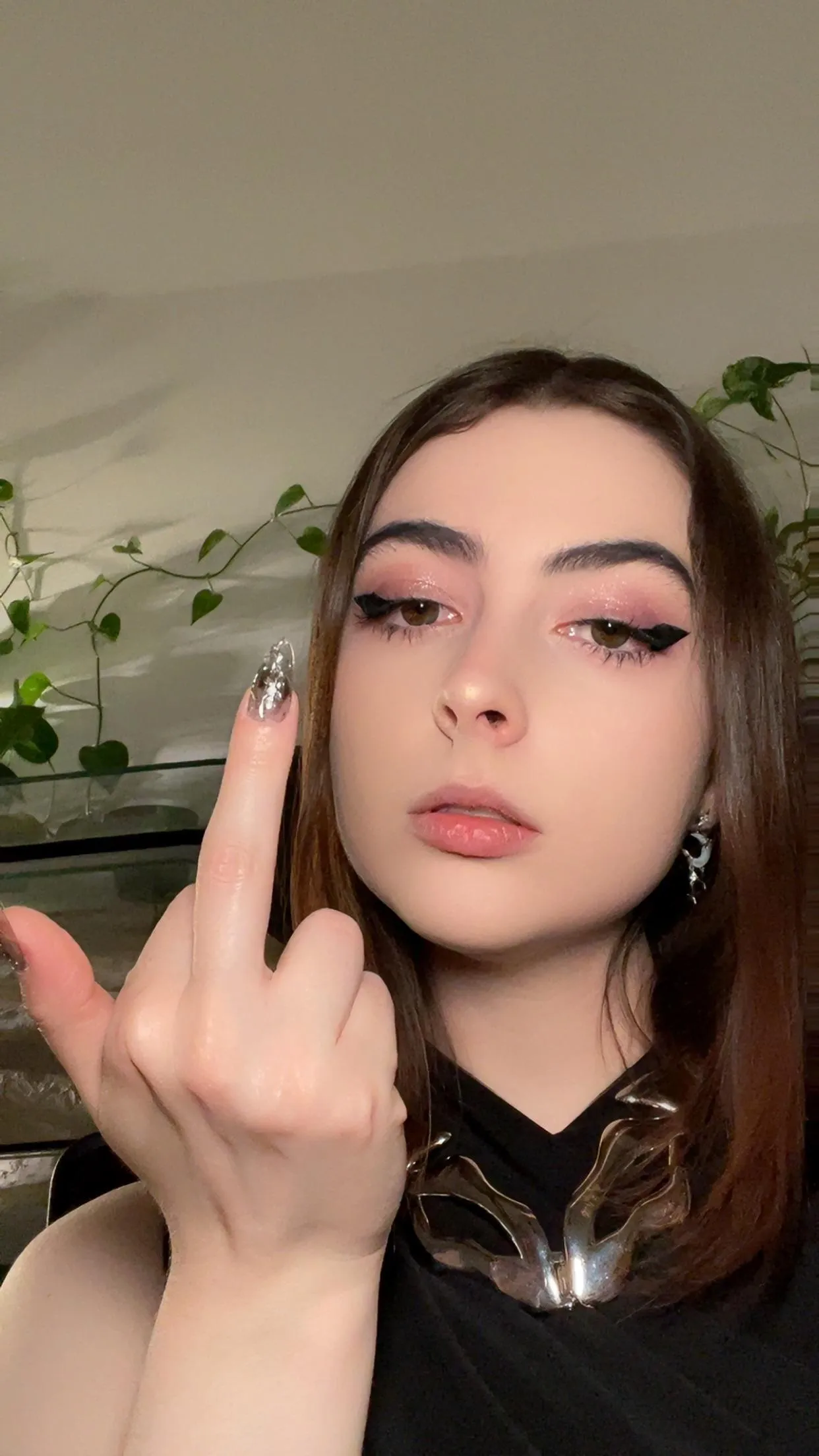 You have been blessed, say: „thank you goddess“