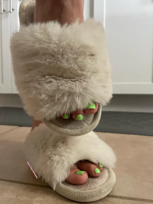 Could you handle my size 5 Asian feet in fuzzy white sandals?