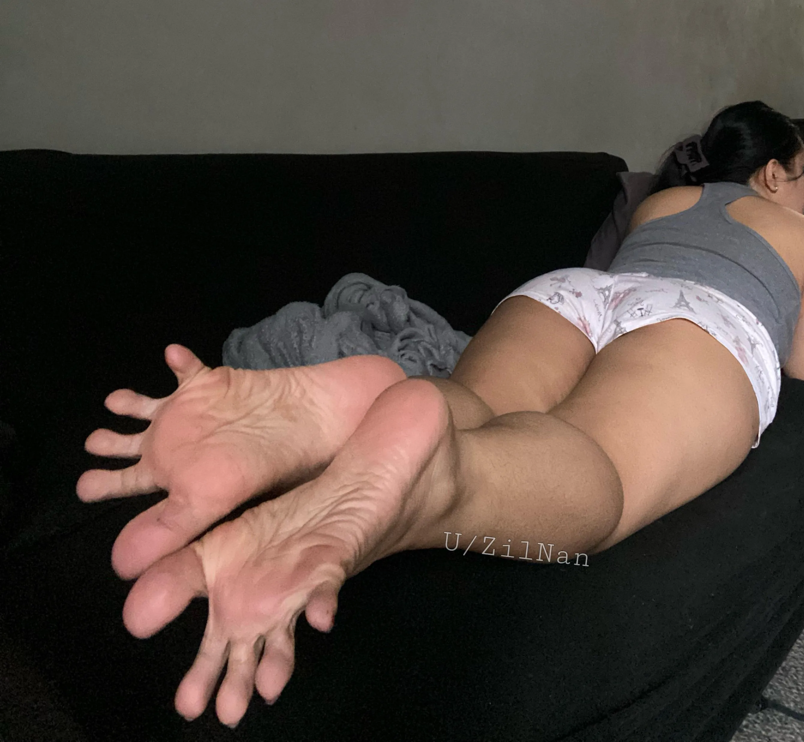 Filipina soles that you could worship for hours.