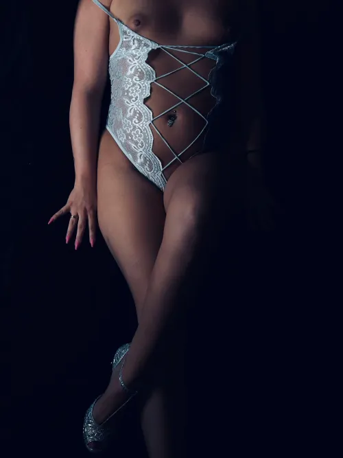 Happy titty Tuesday 😈 262