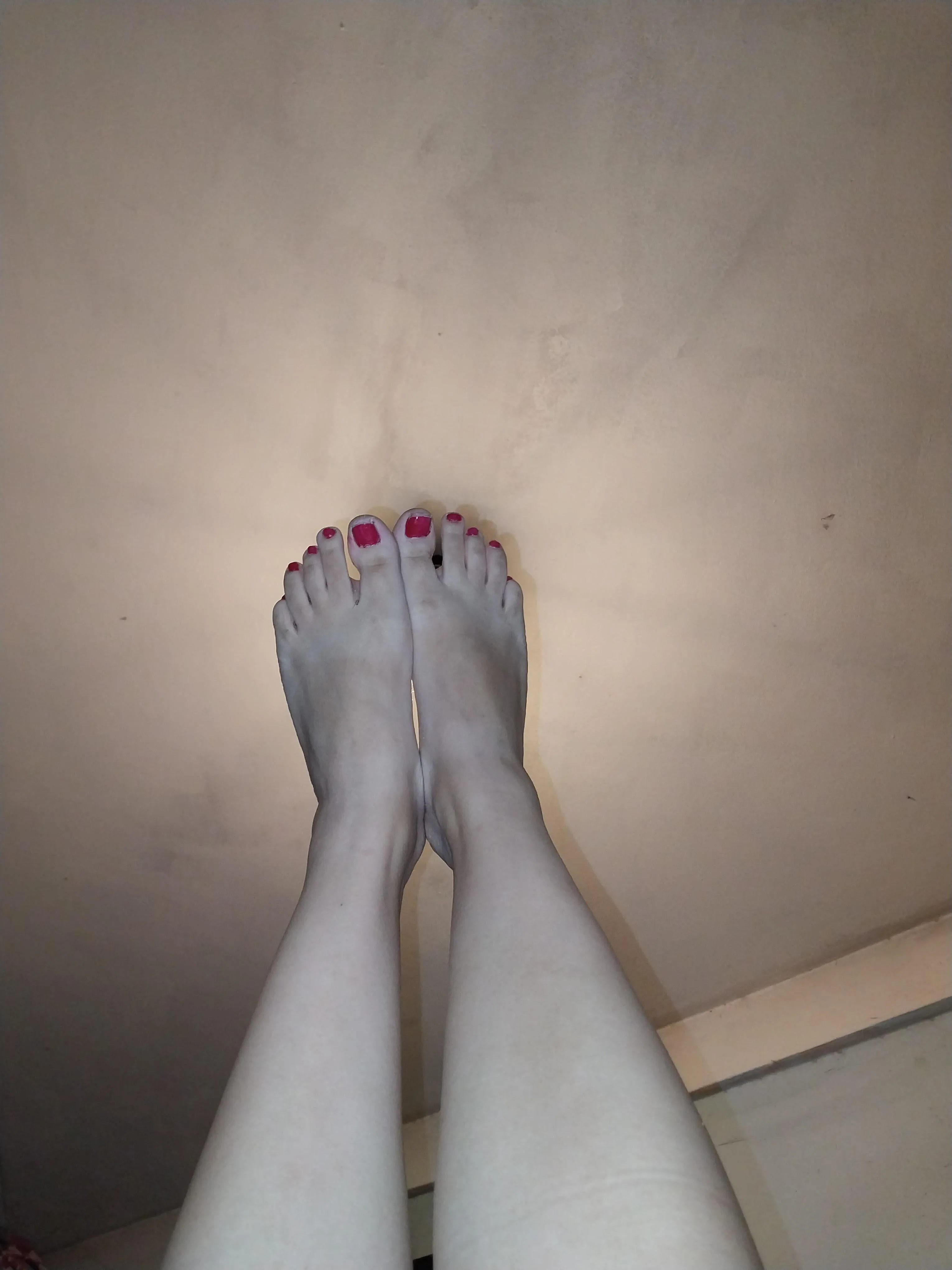 I love to send pics of my feet