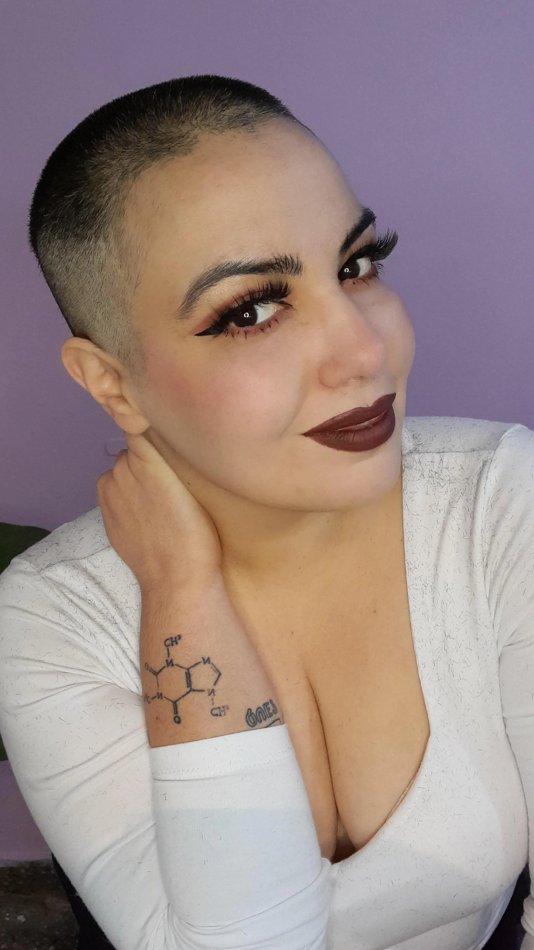 I'm thinking of redoing this haircut, but I think it makes my face too harsh.