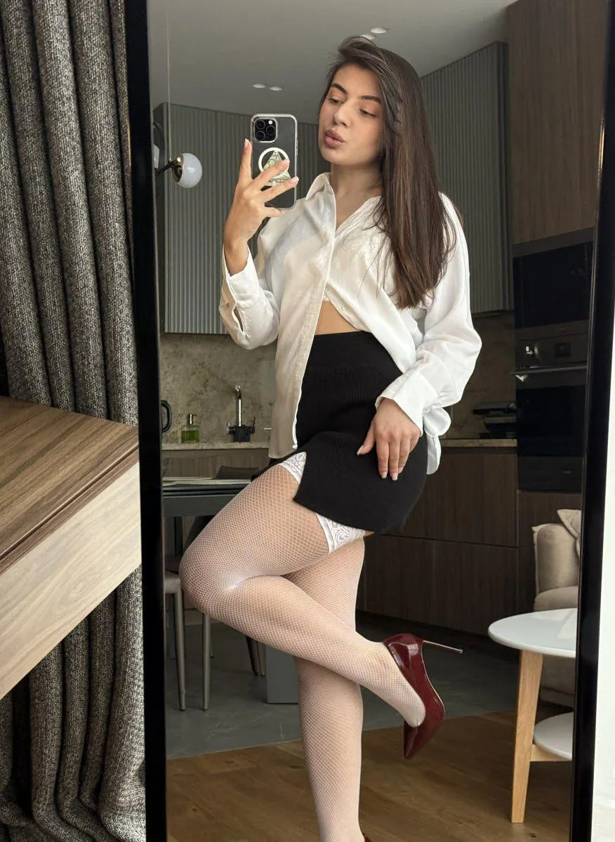 Legs with heels is automatically sexy