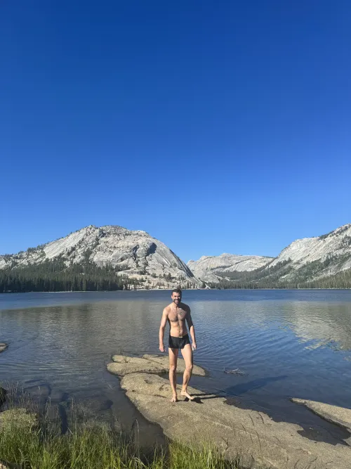 Looking for interracial Ballbusting