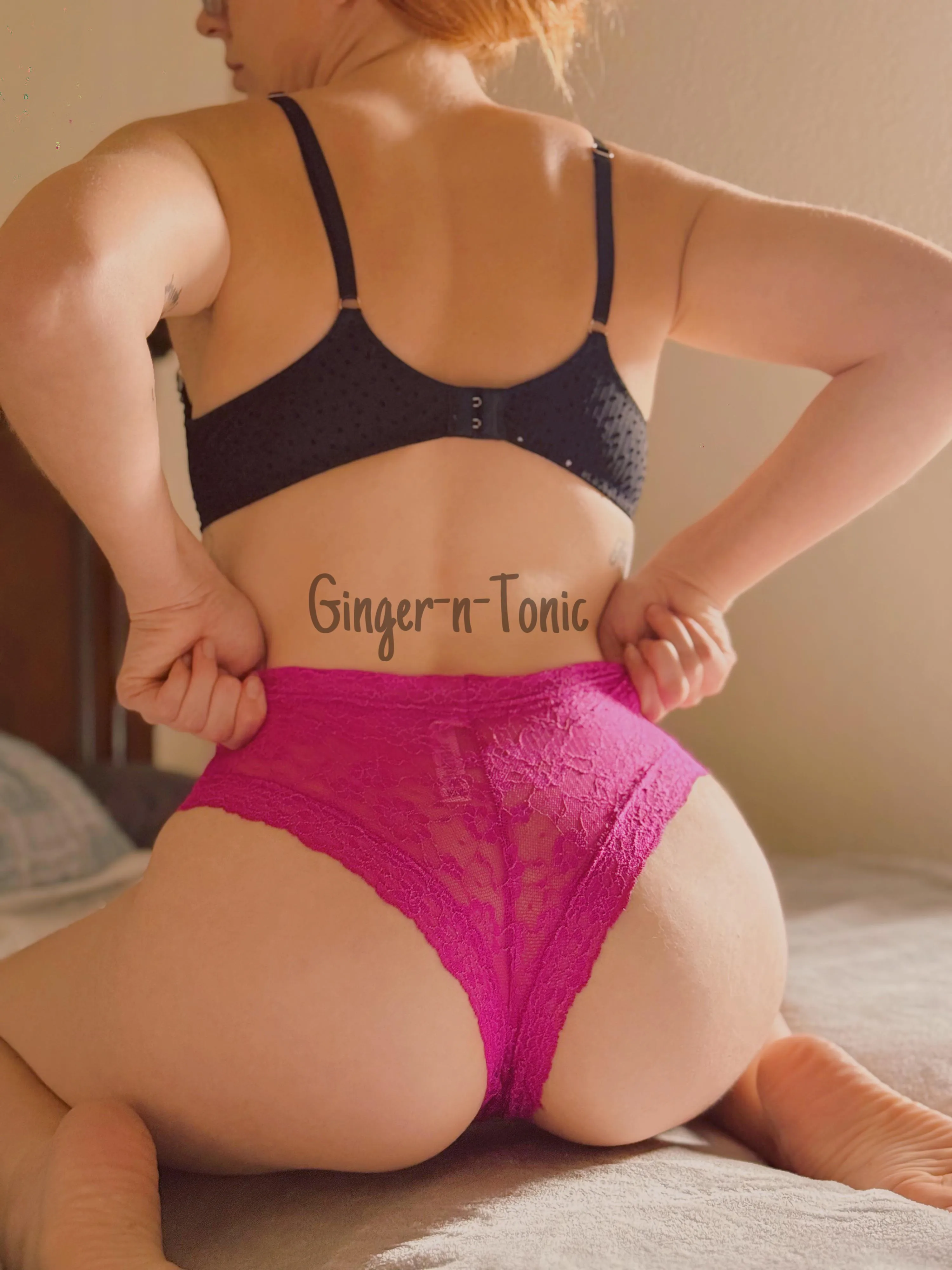 My panties make the perfect place for target practice 💦💦