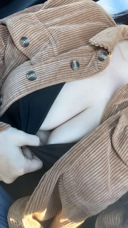 Selfie before walking into work this AM😘 f