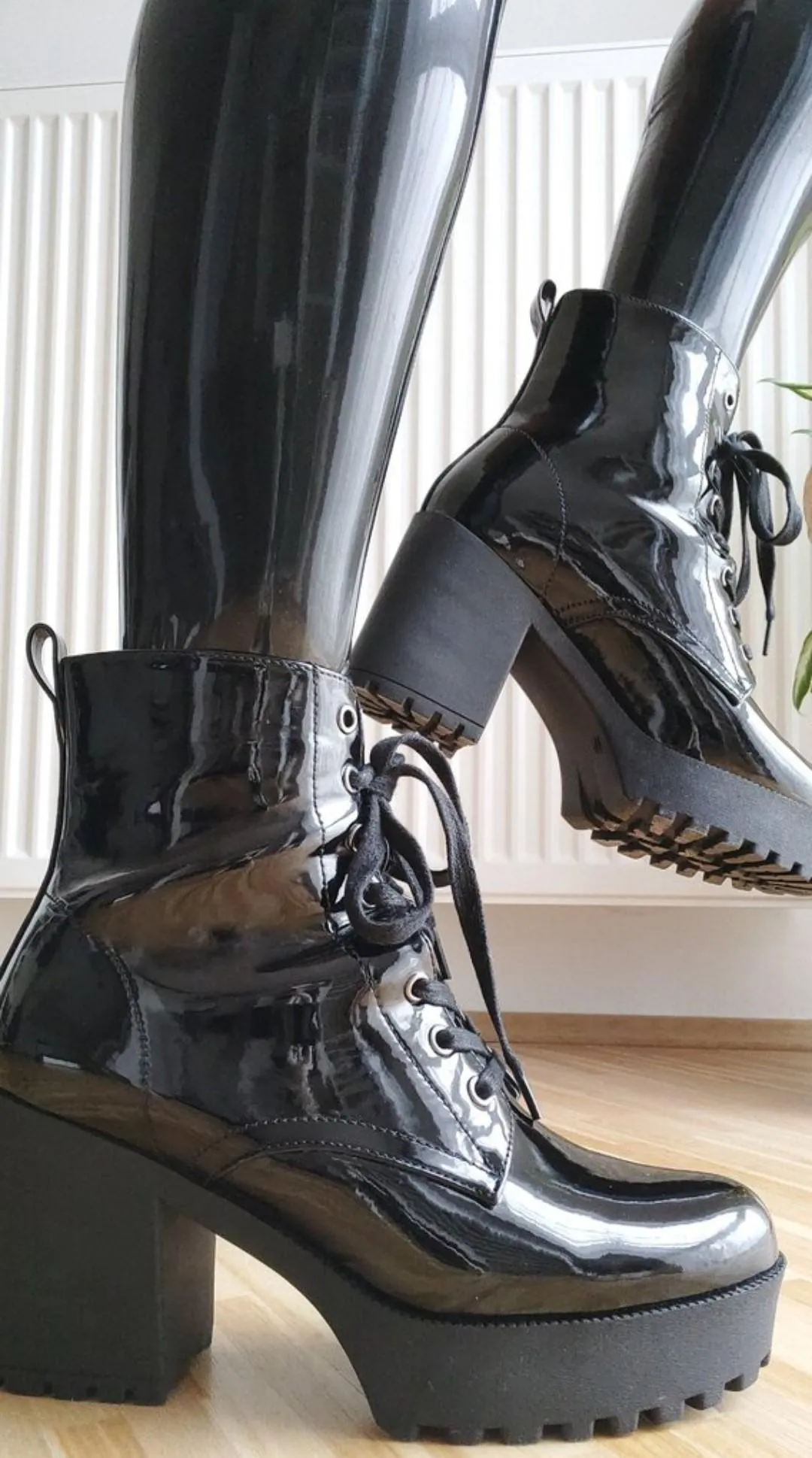 Shiny latex footwear